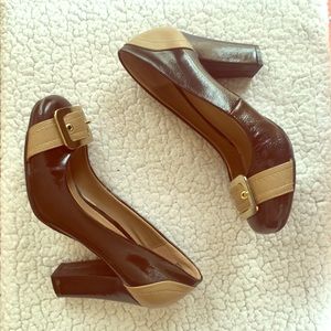 Women’s chocolate and tan heels